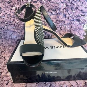 Preowned  Nine West women shoe